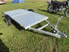 2010 Trifold Aluminum Trailer 4'x8', *Unreserved*
