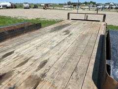 2004 Trailer Skid Dual Axel Flat Deck Trailer *Unreserved*