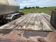 2007 Road Clipper Flatdeck Tandem Axle Trailer w/ Ramps *Unreserved*