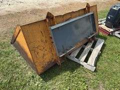 72" Box Blade w/ quick attach, universal fit, approx 6'x3', *Unreserved*