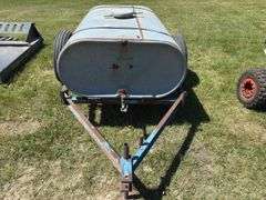 200 gal Water Tank on farm trailer, *Unreserved*