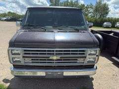 1985 Chevrolet G10 (Shorty) Van *Unreserved*