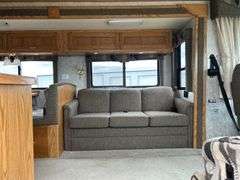 2004 Ford Holiday Rambler Admiral 39'