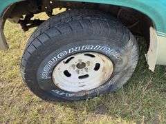 Dodge D150 Club Cab truck, Non-Runner, *Unreserved*