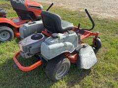 Husqvarna Zero Turn Ride On Lawn Mower, R24621, 46" deck, *Unreserved*