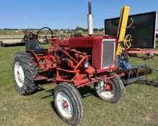 Farmall International IHC 140 off Set Row Tractor Comp. w/ Belly Mount *Unreserved*
