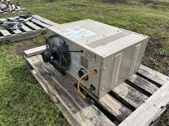 Mr. Heater Bix Maxx Space Heater LNG, approx 1'x1'x1'7", sn MHS-046514, *Unreserved*