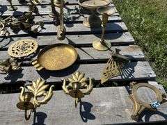 Pallet w/ assorted Brass Decor, candle holders, cups, bunnies, approx 30 pcs, *Unreserved*