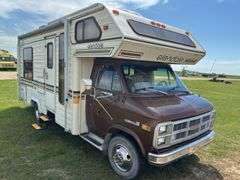 1984 GMC Cutaway Motorhome, 25', *Unreserved* - Wild Rose Auction Services
