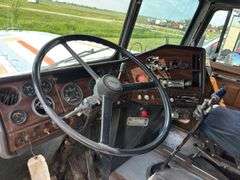 1982 Freightliner Semi Truck, *Unreserved*