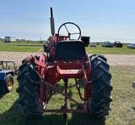 Farmall International IHC 140 off Set Row Tractor Comp. w/ Belly Mount *Unreserved*