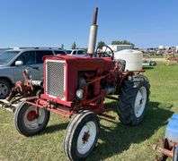 Farmall International IHC 140 off Set Row Tractor Comp. w/ Belly Mount *Unreserved*