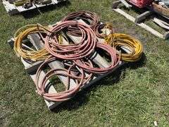 7 Assorted air hoses, *Unreserved*