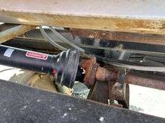Feed Wagon, Pin Hitch ( Unknown Brand ) *Unreserved*