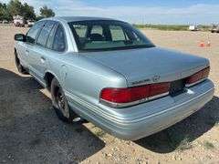 1996 Ford Crown Victoria Car *Unreserved*