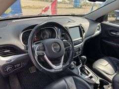 2015 Jeep Cherokee Trailhawk *Unreserved*
