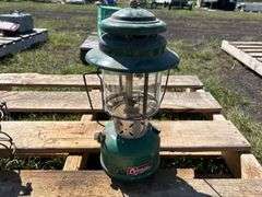 Coleman gas Lantern, Vintage Blue Railway lantern, *Unreserved*