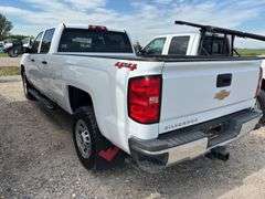 2018 Chevy 3500 HD Long Box Truck