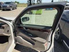 2002 Cadillac Deville DTS 4 dr Car, *Unreserved*