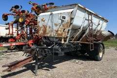 Feed Wagon, Pin Hitch ( Unknown Brand ) *Unreserved*