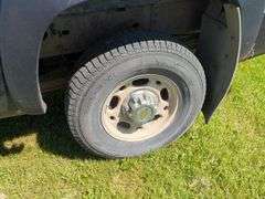 2005 Chevy 2500 HD Crew Cab Truck *Unreserved*
