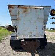 Feed Wagon, Pin Hitch ( Unknown Brand ) *Unreserved*