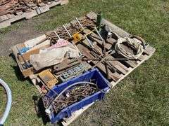 Pallet w/ chain, 3 - 4 way lugs, spiral hay tarp anchors, *Unreserved*