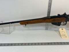 Lee Enfield .303 British Bolt Action Rifle, w/ mag, sn 21703, *Unreserved*