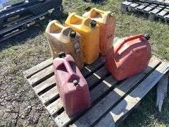 5 Jerry Cans, (3 diesel, 2 gas), *Unreserved*