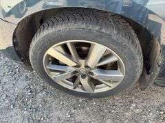 2014 Nissan PathFinder Platinum 4 dr Sport Utility, *Unreserved*