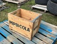 Vintage Pepsi Case (wood), approx 1'5"x1'1"x1', *Unreserved*