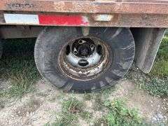 2007 Road Clipper Flatdeck Tandem Axle Trailer w/ Ramps *Unreserved*