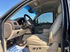 2009 GMC 2500 SLT Duramax Truck *Unreserved*