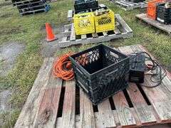 Solar 12/6V Battery Charger, Booster Cable set, Residential Extension cord, *Unreserved*