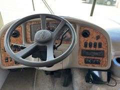 2005 Workhorse 281 Motorhome