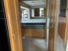 2004 Ford Holiday Rambler Admiral 39'