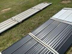 Lift of Millends Metal Siding/Roofing Approx. 7'-10' Long x 3' Wide (Approx. 9 Sheets Mixed Color), *Unreserved*