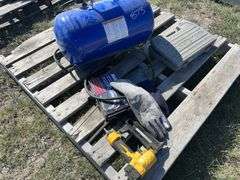 Power Fist Air Tank 10 Gal, Mastercraft Electric Brad Nailer, Mastercraft Laser Level, Phaumatic Brad Nailer, Welding Gloves, Craftsman Socket Set Incomplete, *Unreserved*