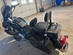 2005 Suzuki Boulevard C90 Motorcycle