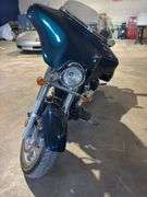 2005 Suzuki Boulevard C90 Motorcycle