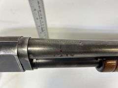 Remington 12 ga Pump Action Shotgun, w/ butt pad, hexagon barrel, sn U69545, *Unreserved*