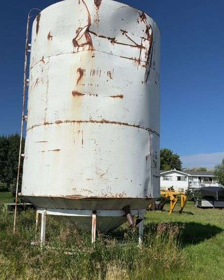 White Steel Hopper Bin, *OFF SITE*  *Unreserved*