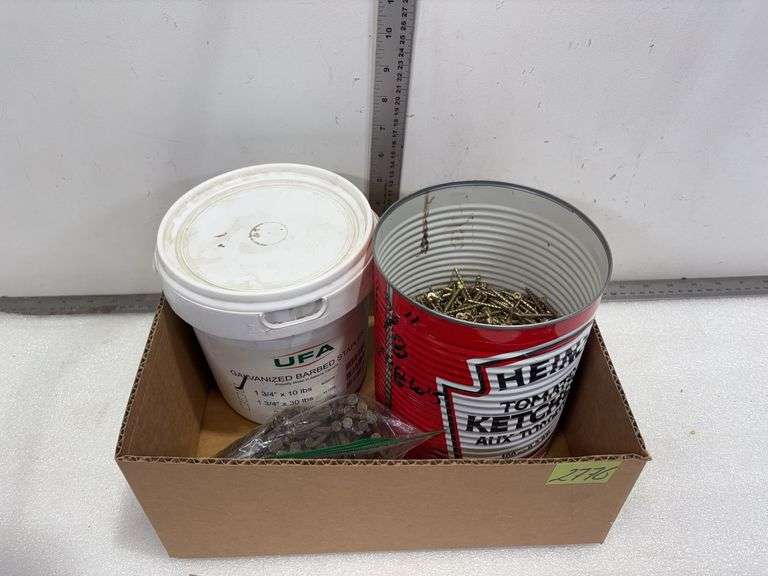Wras Bucket of Galvanized Staples 1 3/4