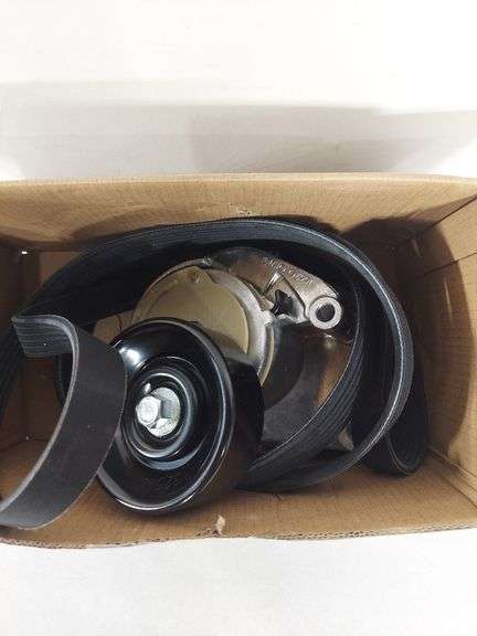 90K-38488 SERPENTINE BELT TENSIONER WITH IDLER PULLEY KIT COMPATIBLE WITH 2000-2009 TOYOTA TUNDRA 4R