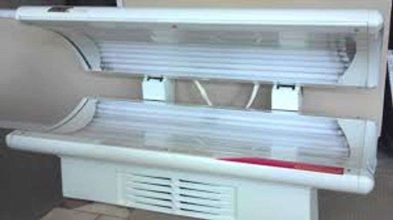 GREAT TANNING BUSINESS OPPORTUNITY "All Tanning Beds Accessories and hardware"