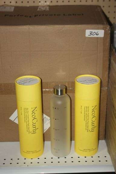 NEO CURLY NON-TOXIC CLEAR FROSTED TRITAN PLASTIC MOTIVATIONAL WATER BOTTLE 24FL OZ BRAND NEW RETAIL $35 EA