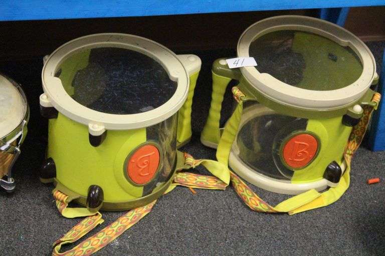 B. TOYS KIDS LEARNING DRUM SET