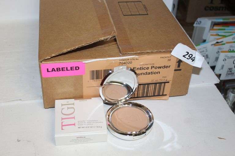 TIGI COSMETICS 764020 ENTICE POWDER FOUNDATION .37OZ