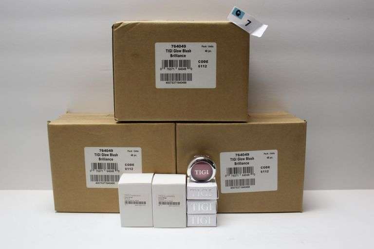 TIGI COSMETICS 764049 GLOW BLUSH IN BRILLIANCE COLOR 0.07OZ