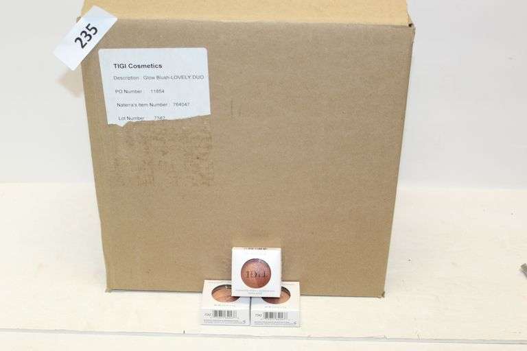 TIGI COSMETICS 7640470 LOVELY DUO GLOW BLUSH EU